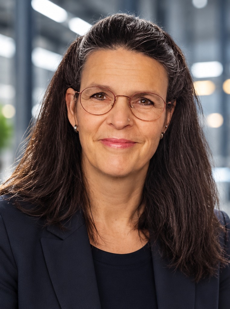 Portrait von Cornelia Leonhardt